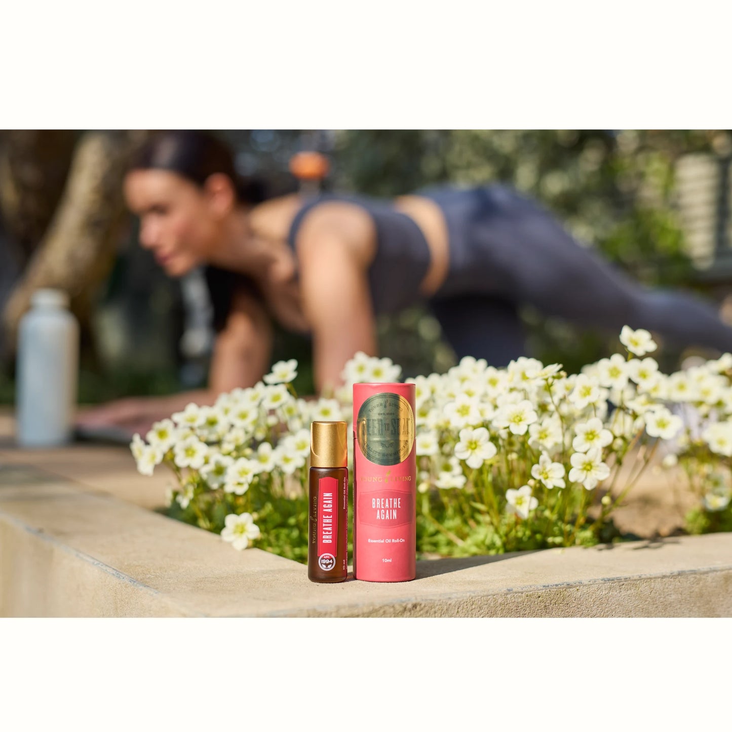 Young Living Breathe Again Roll-On met frisse etherische oliën, perfect voor ondersteuning van de ademhaling, focus en energie tijdens of na het sporten – natuurlijk hulpmiddel voor luchtwegen en herstel.