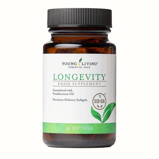 Vrijstaande productfoto van Young Living Longevity Softgels – ideaal voor wie fit en gezond ouder wil worden met natuurlijke ingrediënten.